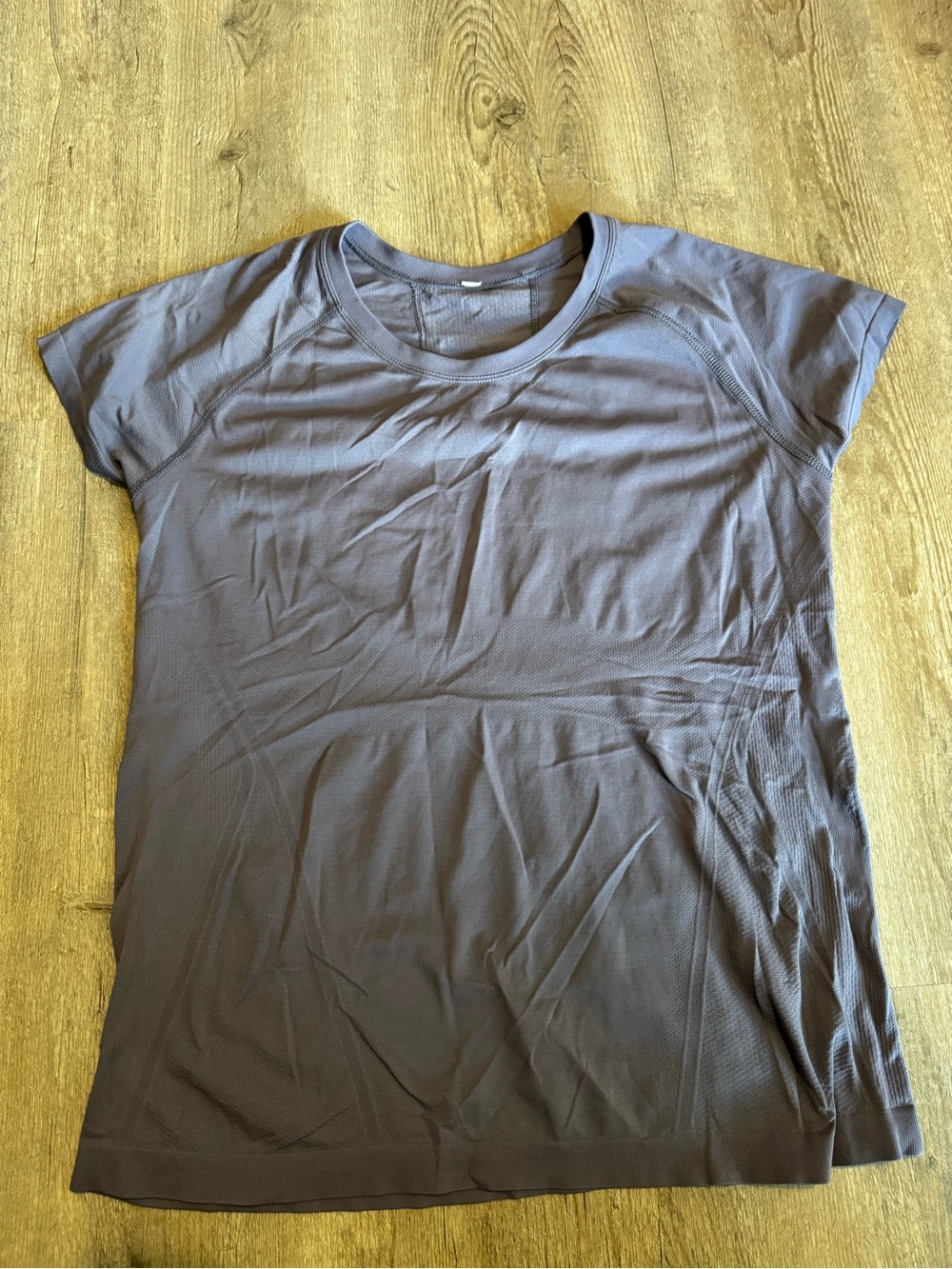 Athleta Short Sleeve Performance Tee in Slate Purple